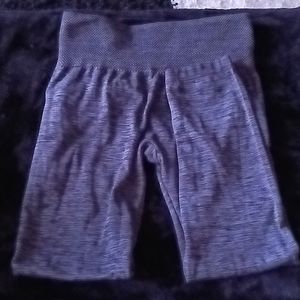 Gray workout leggings